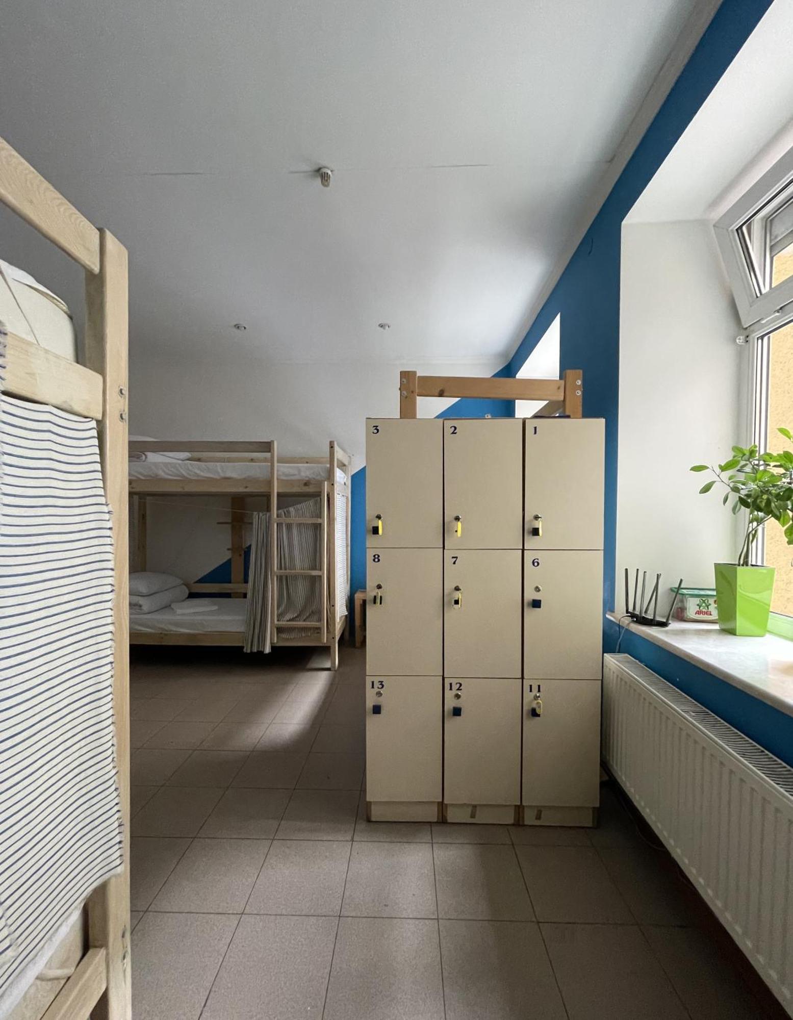 Antihostel Forrest Lviv Exteriör bild