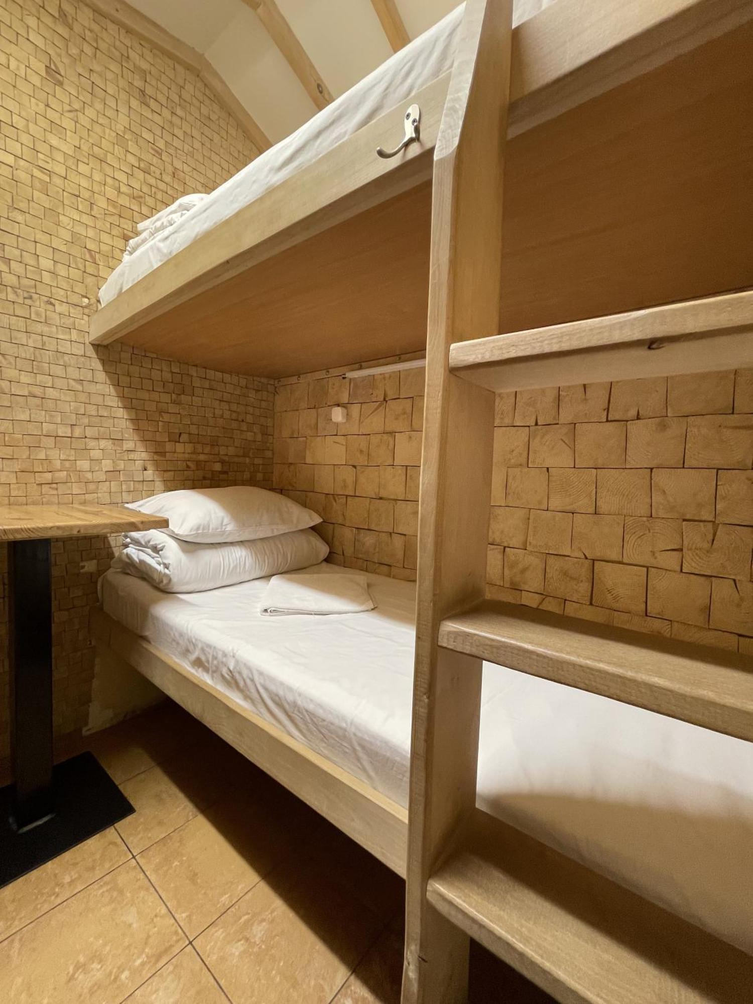 Antihostel Forrest Lviv Exteriör bild